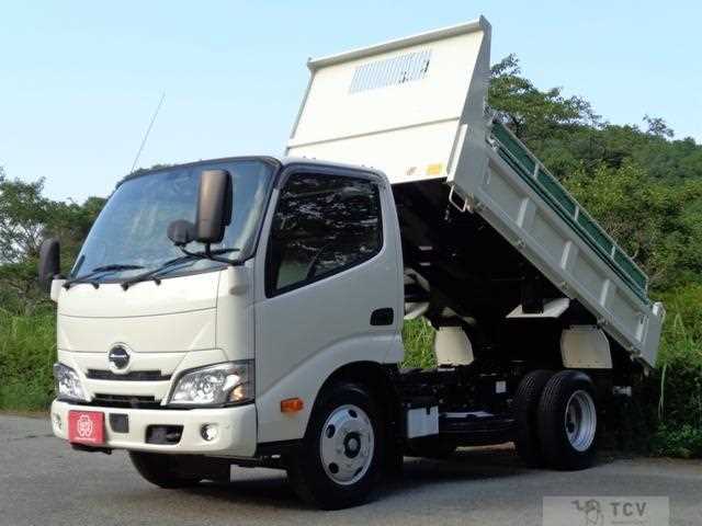 2024 Hino Dutro