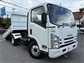 2017 Isuzu Elf Truck