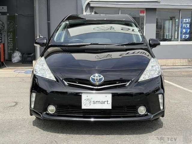 2013 Toyota PRIUS α