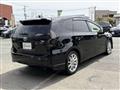 2013 Toyota PRIUS α