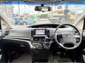 2013 Toyota Estima