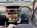 2006 Toyota Voxy