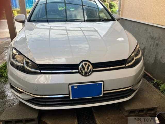 2017 Volkswagen Golf Variant