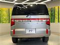 2024 Mitsubishi Delica D5