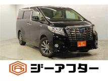 2015 Toyota Alphard Hybrid