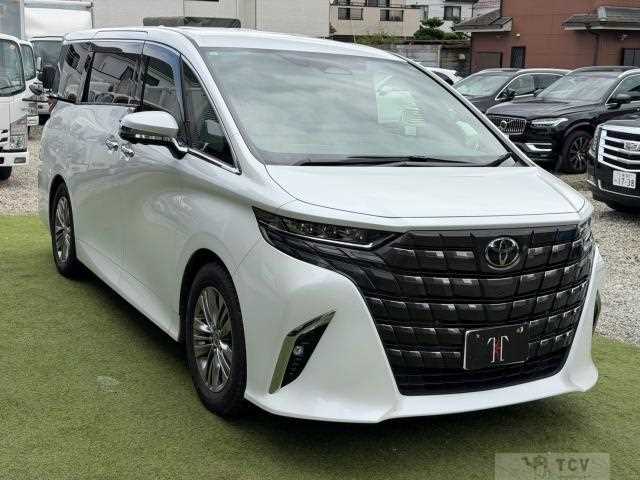 2023 Toyota Alphard Hybrid