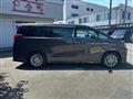 2020 Toyota Alphard Hybrid