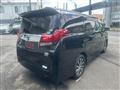 2017 Toyota Alphard Hybrid