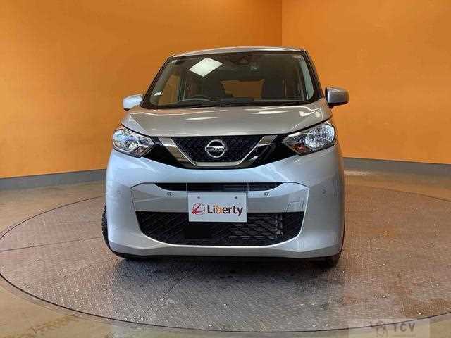 2021 Nissan Nissan Others