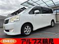 2010 Toyota Noah