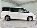 2015 Toyota Noah