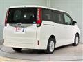 2015 Toyota Noah