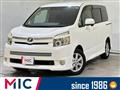 2007 Toyota Voxy