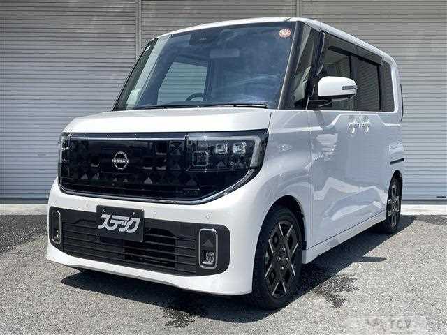 2025 Nissan ROOX
