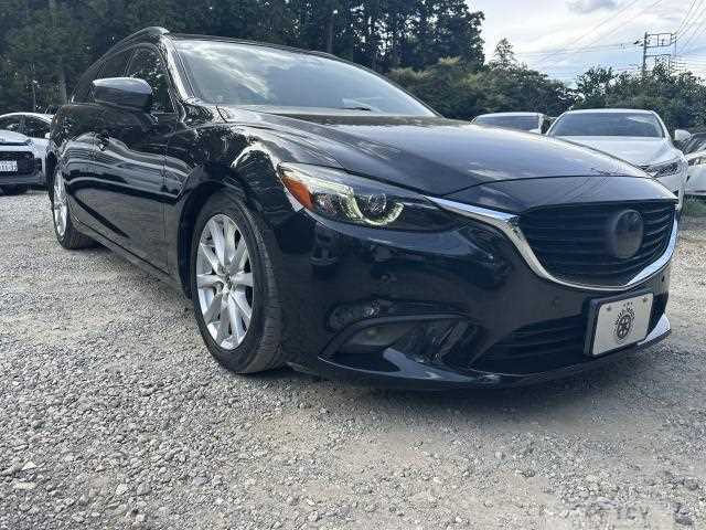 2017 Mazda Atenza