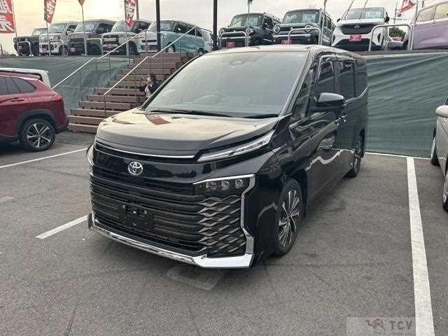 2023 Toyota Voxy