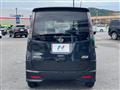2011 Nissan ROOX