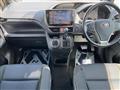 2016 Toyota Voxy