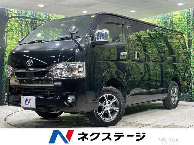 2022 Toyota Hiace Van