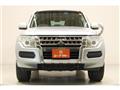2015 Mitsubishi Pajero