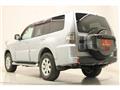 2015 Mitsubishi Pajero