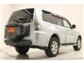 2015 Mitsubishi Pajero