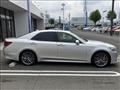 2013 Toyota Crown Hybrid