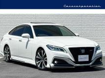 2018 Toyota Crown Hybrid
