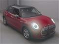 2021 BMW MINI