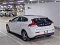 2016 Volvo V40
