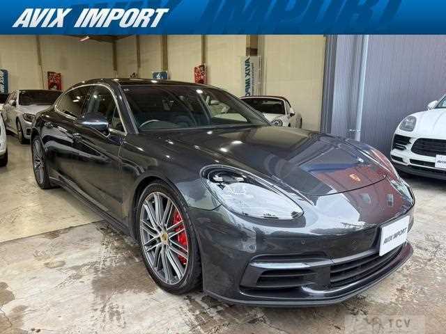 2018 Porsche Panamera