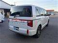 2024 Mitsubishi Delica D5
