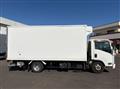 2014 Isuzu Elf Truck