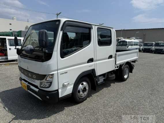 2025 Mitsubishi Fuso Canter