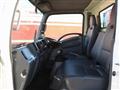 2013 Isuzu Elf Truck