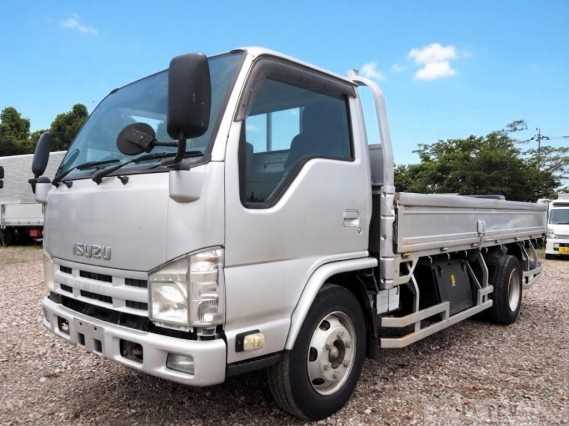 2011 Isuzu Elf Truck