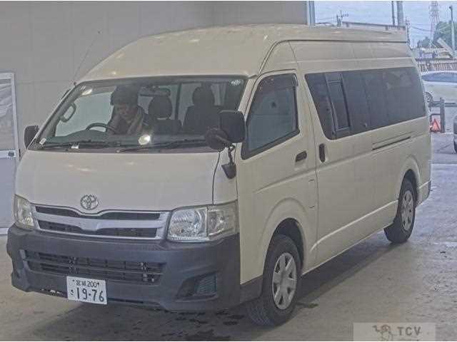 2011 Toyota Hiace Commuter