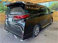 2025 Toyota Alphard Hybrid