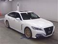 2019 Toyota Crown Hybrid