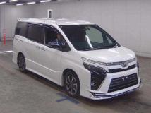 2018 Toyota Voxy