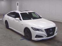 2020 Toyota Crown Hybrid