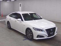 2018 Toyota Crown Hybrid