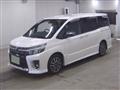 2017 Toyota Voxy