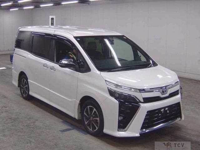 2021 Toyota Voxy