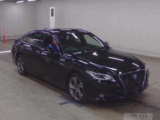 2019 Toyota Crown Hybrid