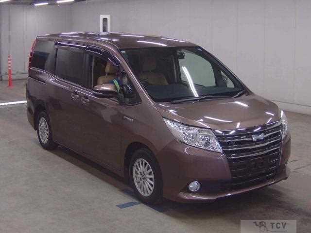 2014 Toyota Noah