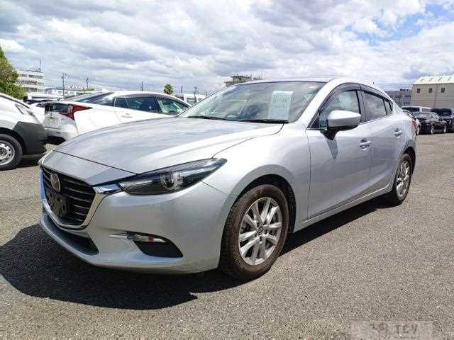 2017 Mazda Axela