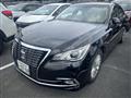 2016 Toyota Crown Hybrid