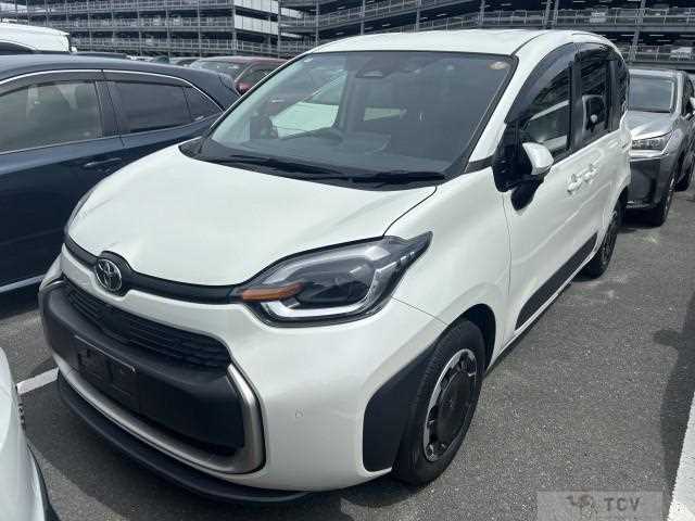 2022 Toyota Sienta