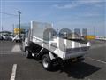 2025 Isuzu Elf Truck